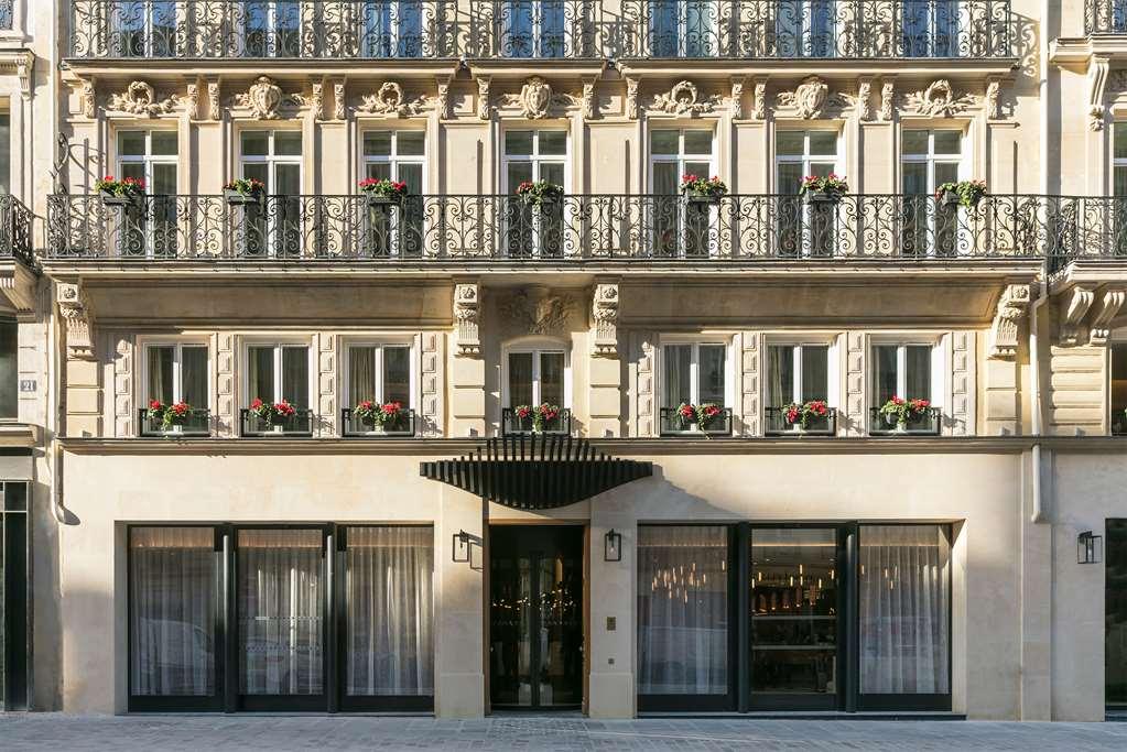 Maison Albar - Le Pont-Neuf Hotel Párizs Felszereltség fotó The hotel's entrance